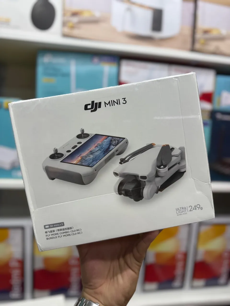 DJI Mini 3 - Combo Fly more Com tela 3 baterias
