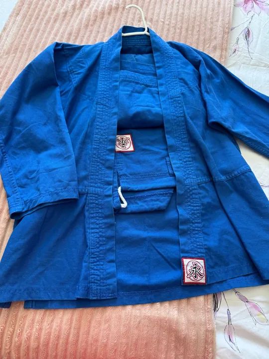 Kimono de Judô/ Jiujitsu  Azul - Tamanho P - Foto 3
