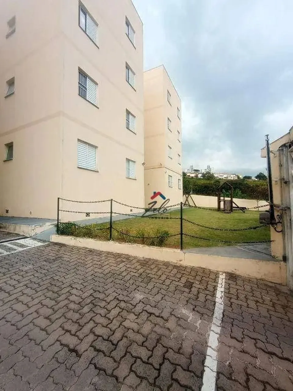 Apartamento com 2 dormitórios para alugar, 70 m² por R$ 1.800,00/mês - Jardim Vitória - Ca