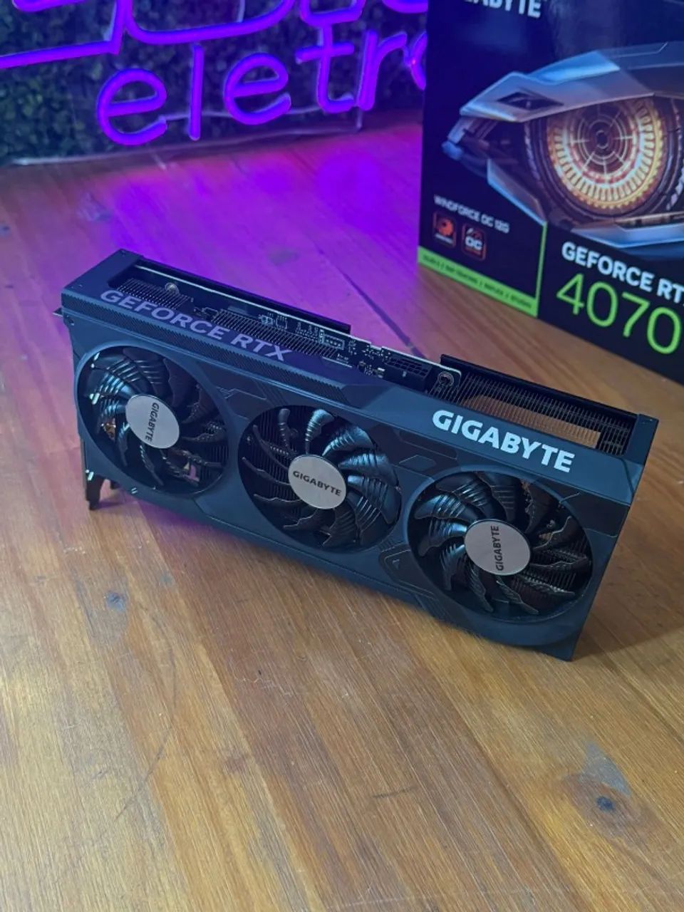 Gigabyte RTX 4070 Super 12GB - Foto 4