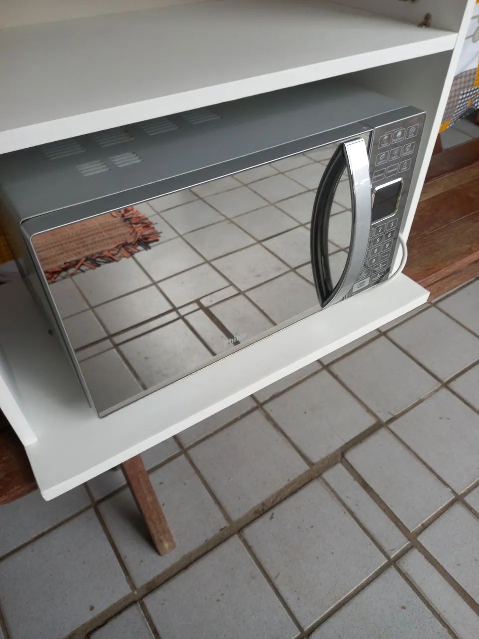 Armário de parede branco para micro-ondas  - Foto 4