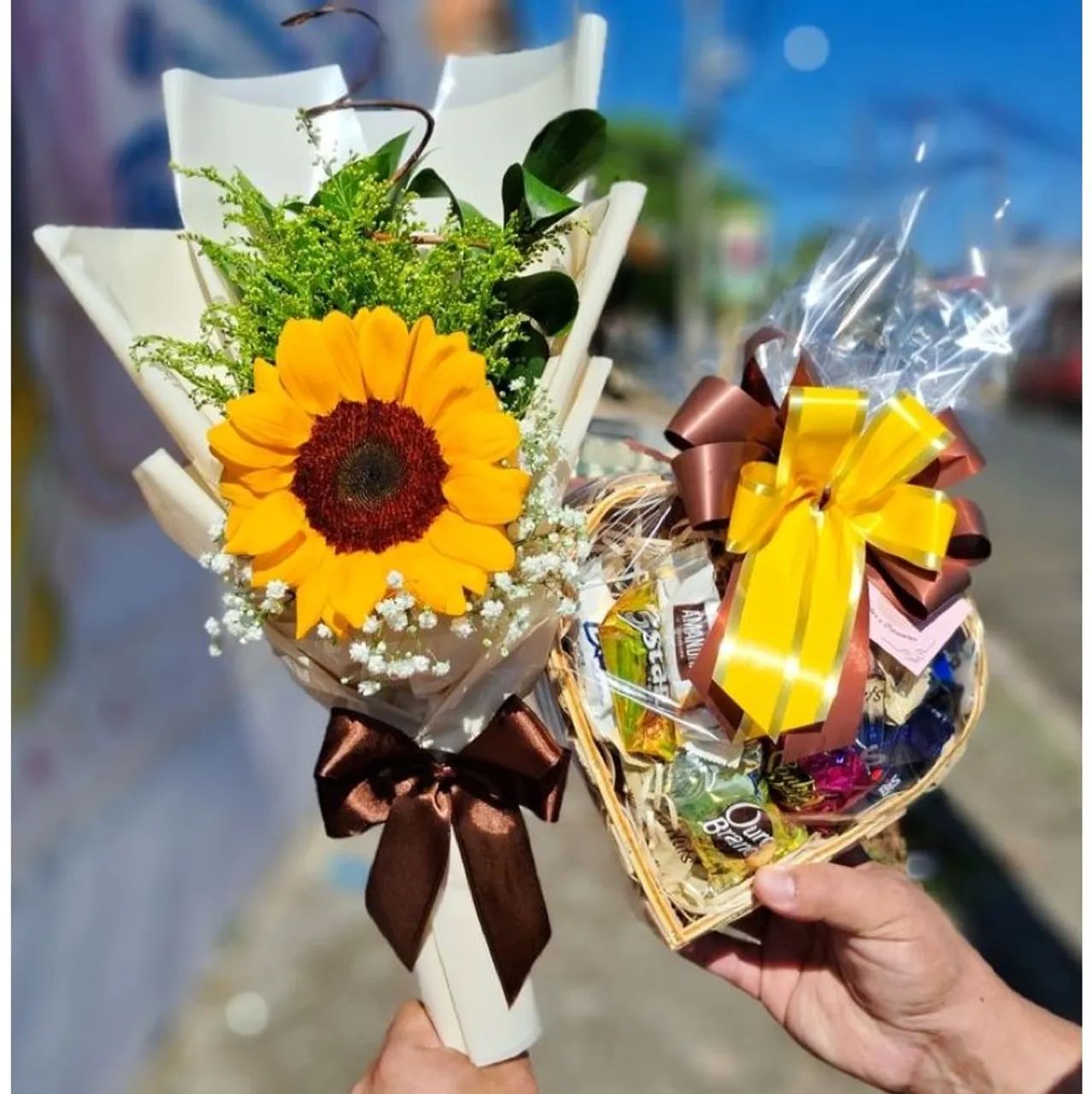 FLORES, CHOCOLATES E FOTOS! - Foto 3