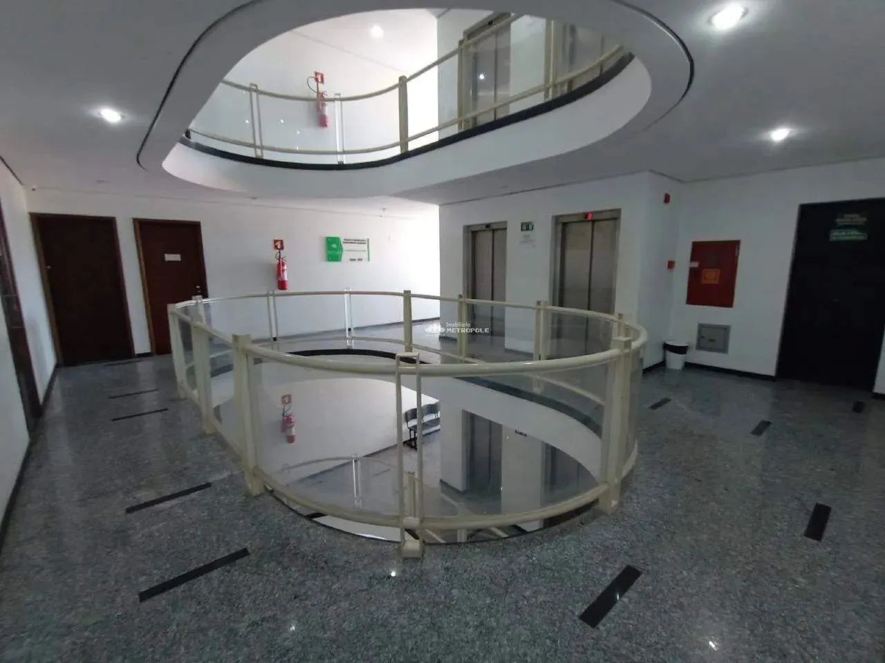 EDIFÍCIO CENTRO MEDICO DIRCEU ARCOVERDE -BAIRRO: CENTRO - Foto 5