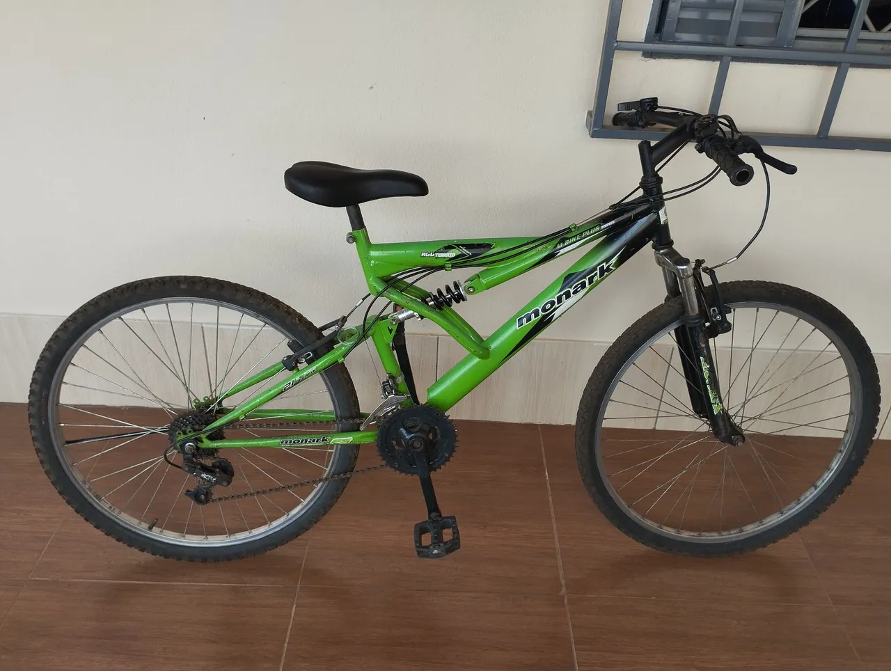 Bicicleta Monark M-Bike Plus