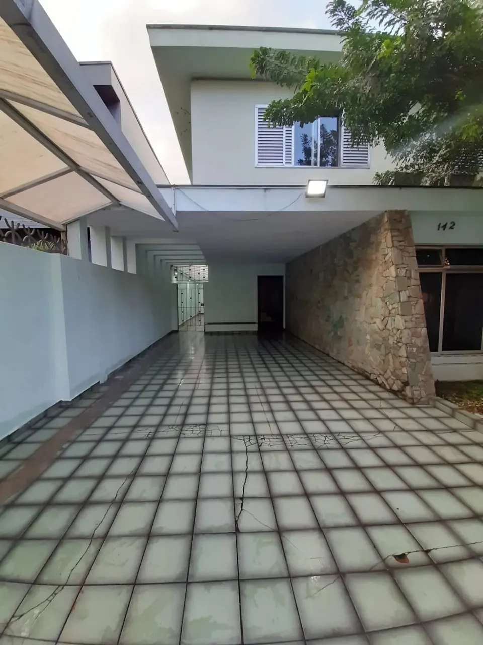 Sobrado para venda em Campo Belo com 8 quartos, sendo 4 suítes, 276m²