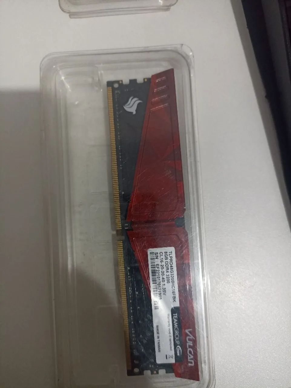 Vendo dois pente de memória 