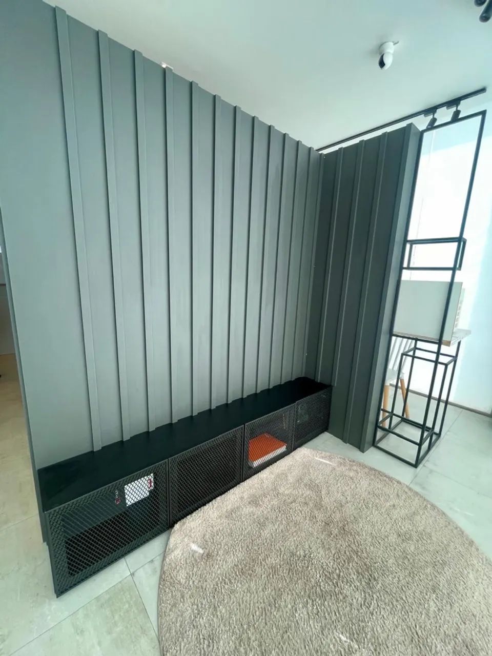 Vende-se Escritório Completo com Móveis Planejados - R$ 30.000 - Foto 2