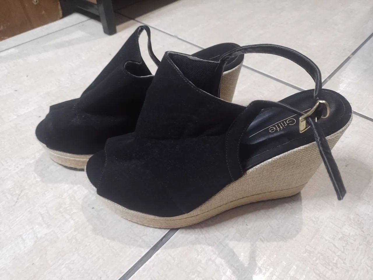 Saltos e bota  - Foto 3