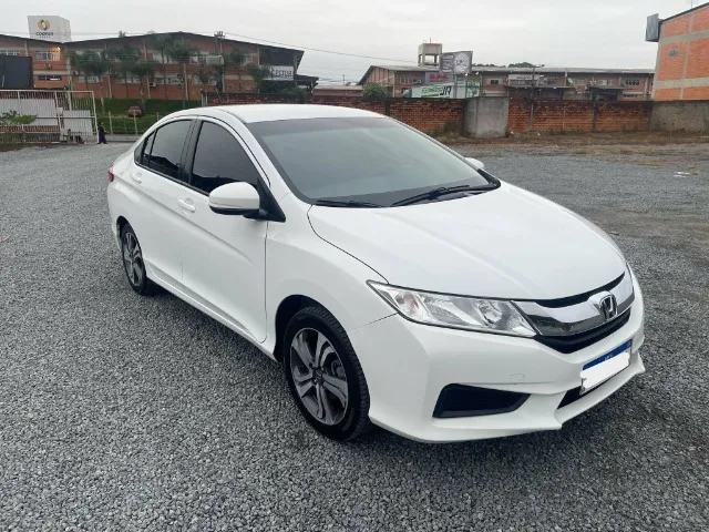 City LX 1.5 2016 baixa KM