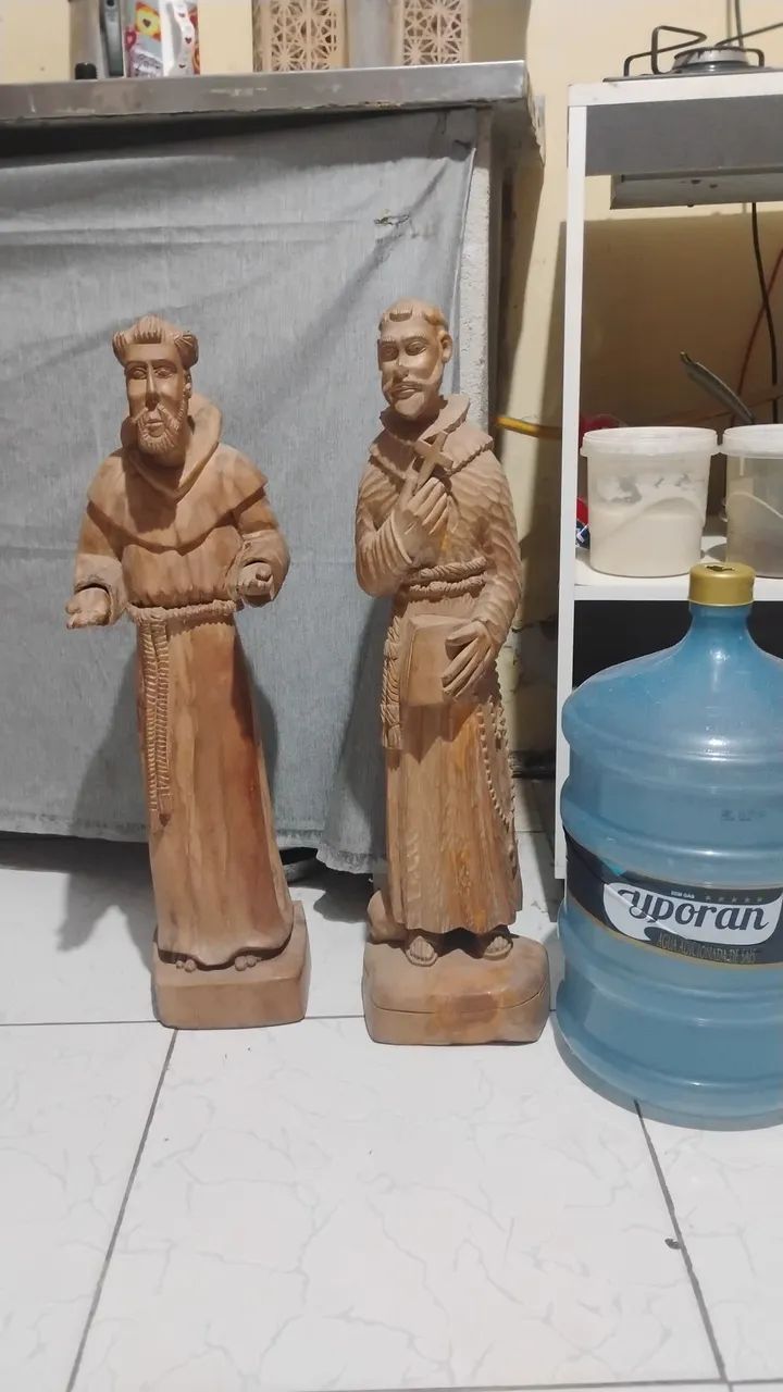 Esculturas religiosas em madeira  - Foto 5
