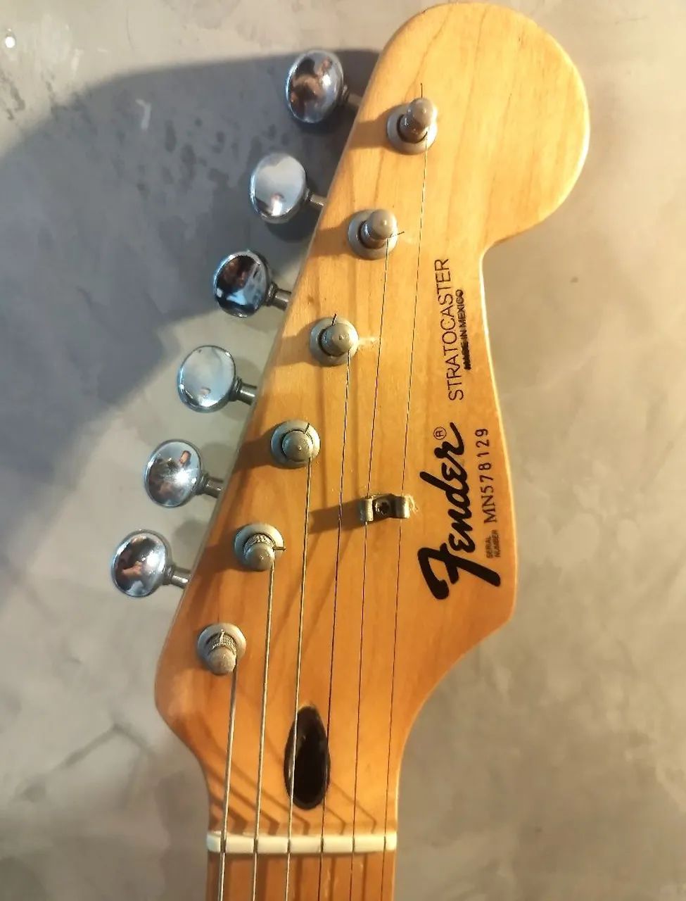 Fender Stratocaster Standard Black - Foto 3