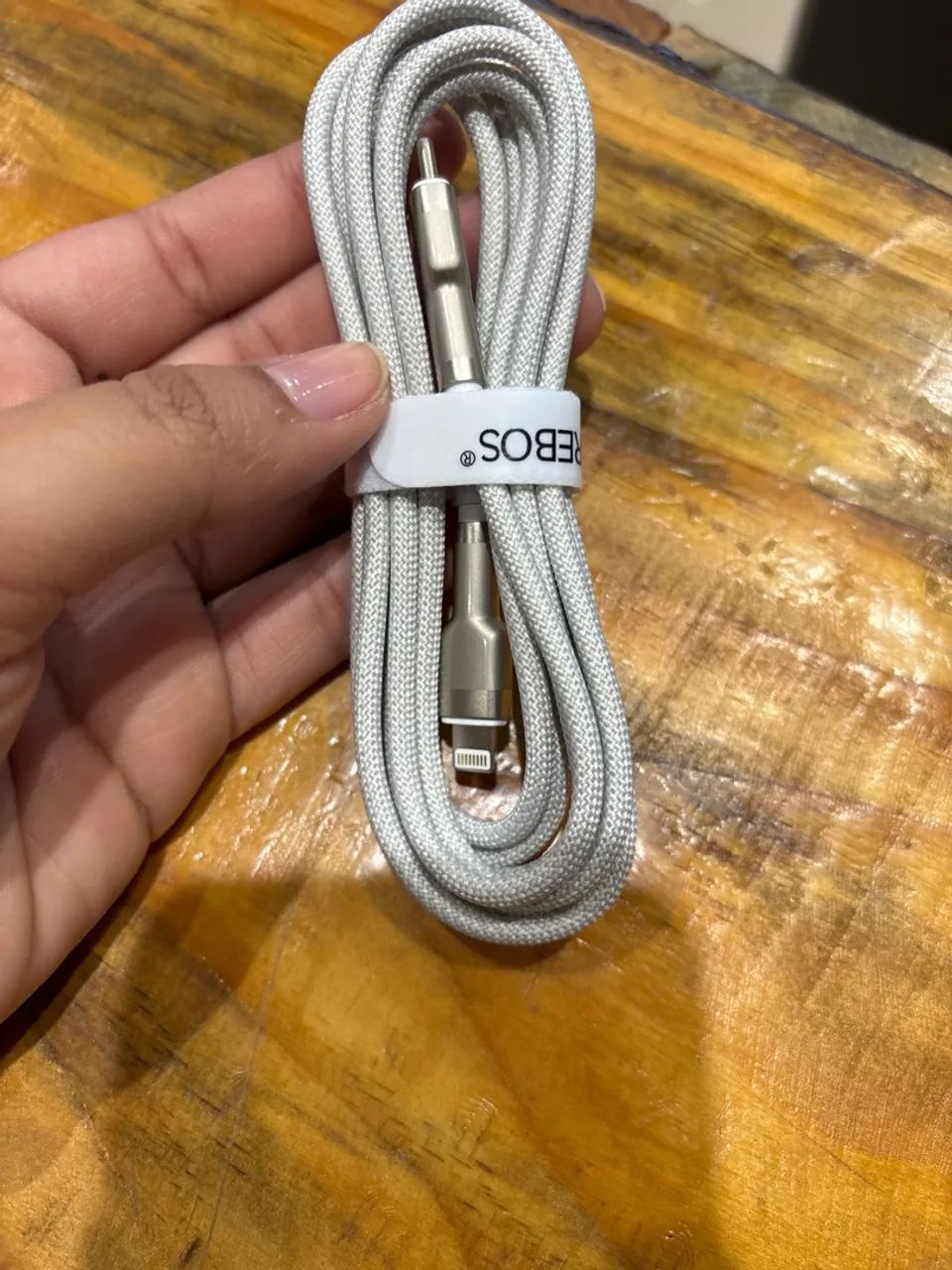 Cabo Type-C para Lightning Hrebos Metal Waves 27W 2M - Foto 2