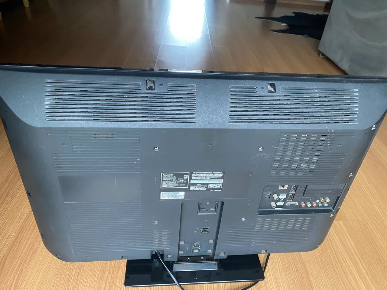 Panasonic Television (with defect)64292275117825122