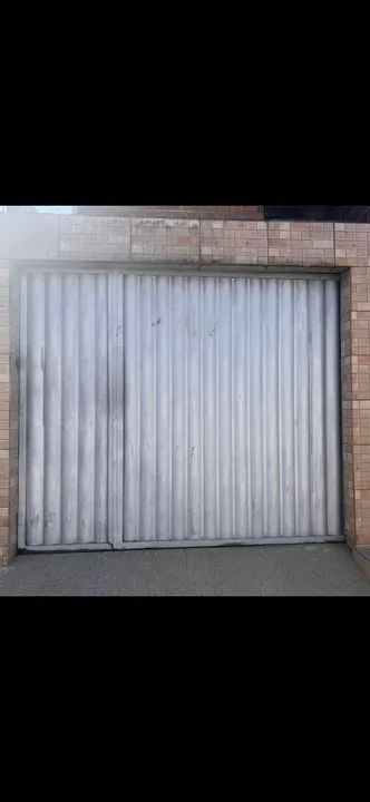 Portão metalon semi novo