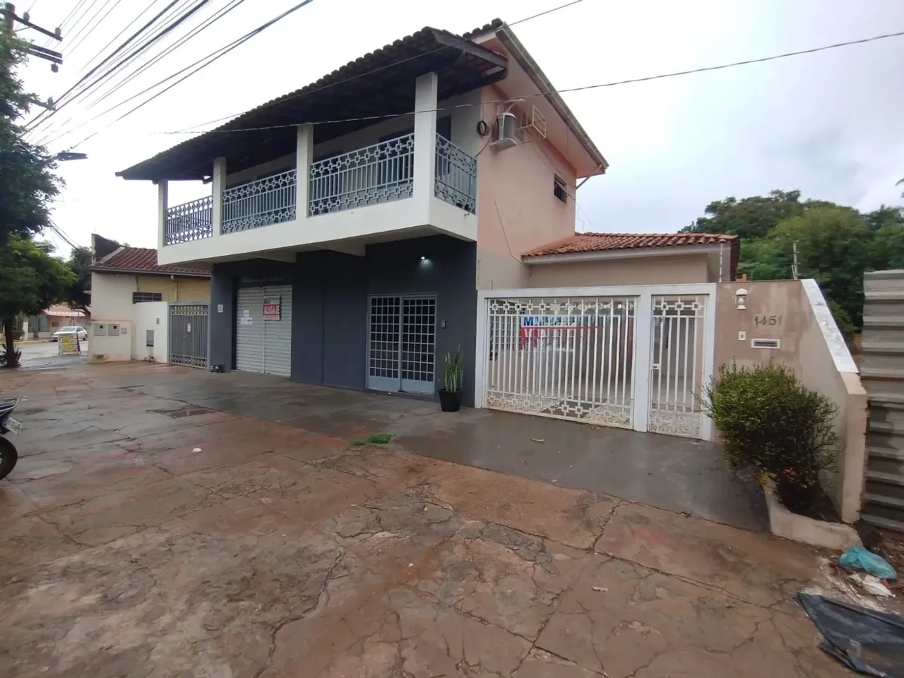 Imóvel para venda com 300 metros quadrados com 5 quartos em Vila Mariana - Cáceres - MT