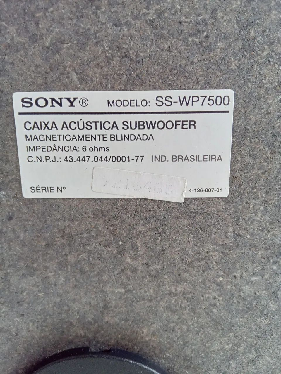 Vendo duas caixa de sub de 12 polegadas da Sony - Aparelhos de Som
