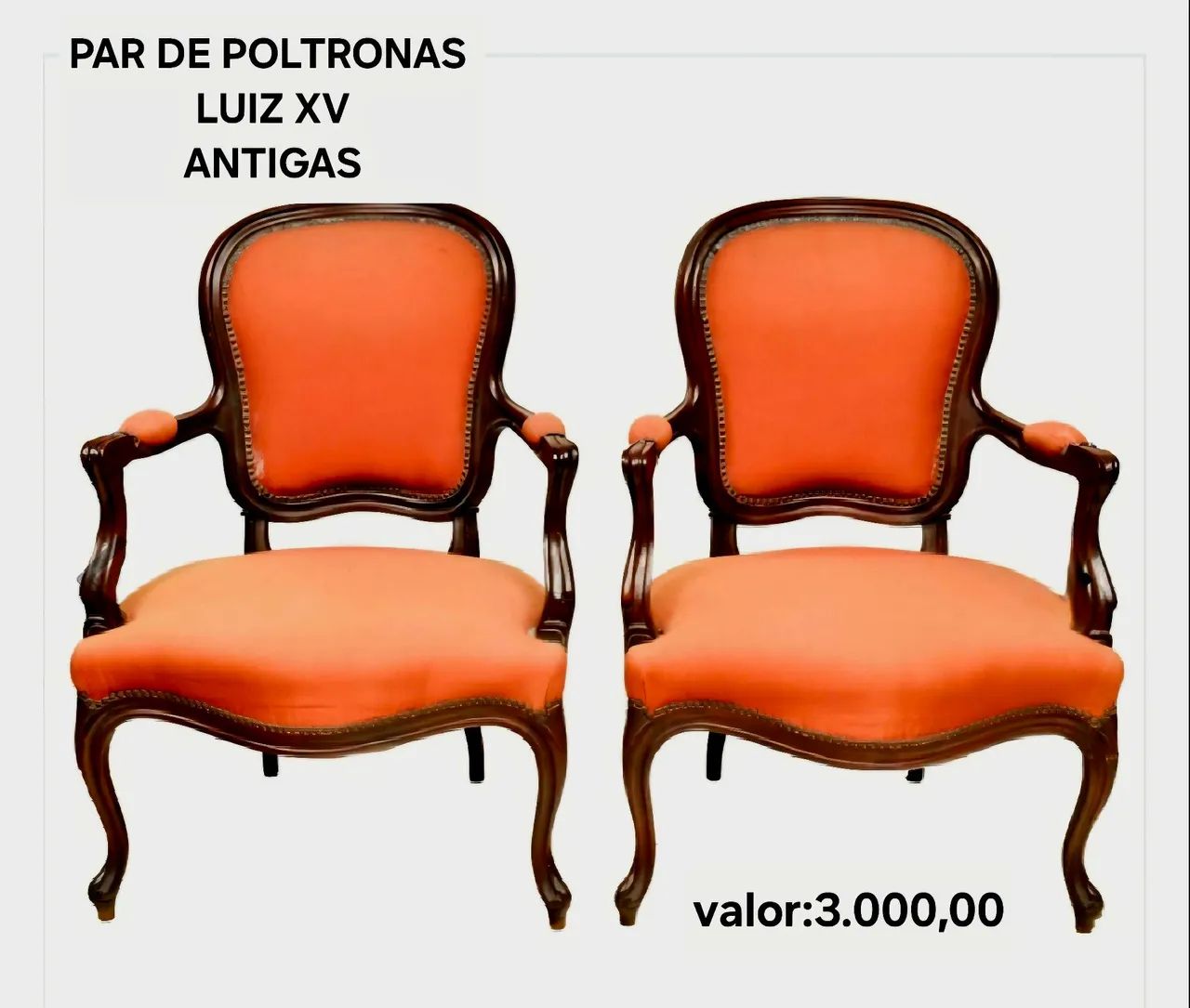 Par de poltronas Luiz XV 