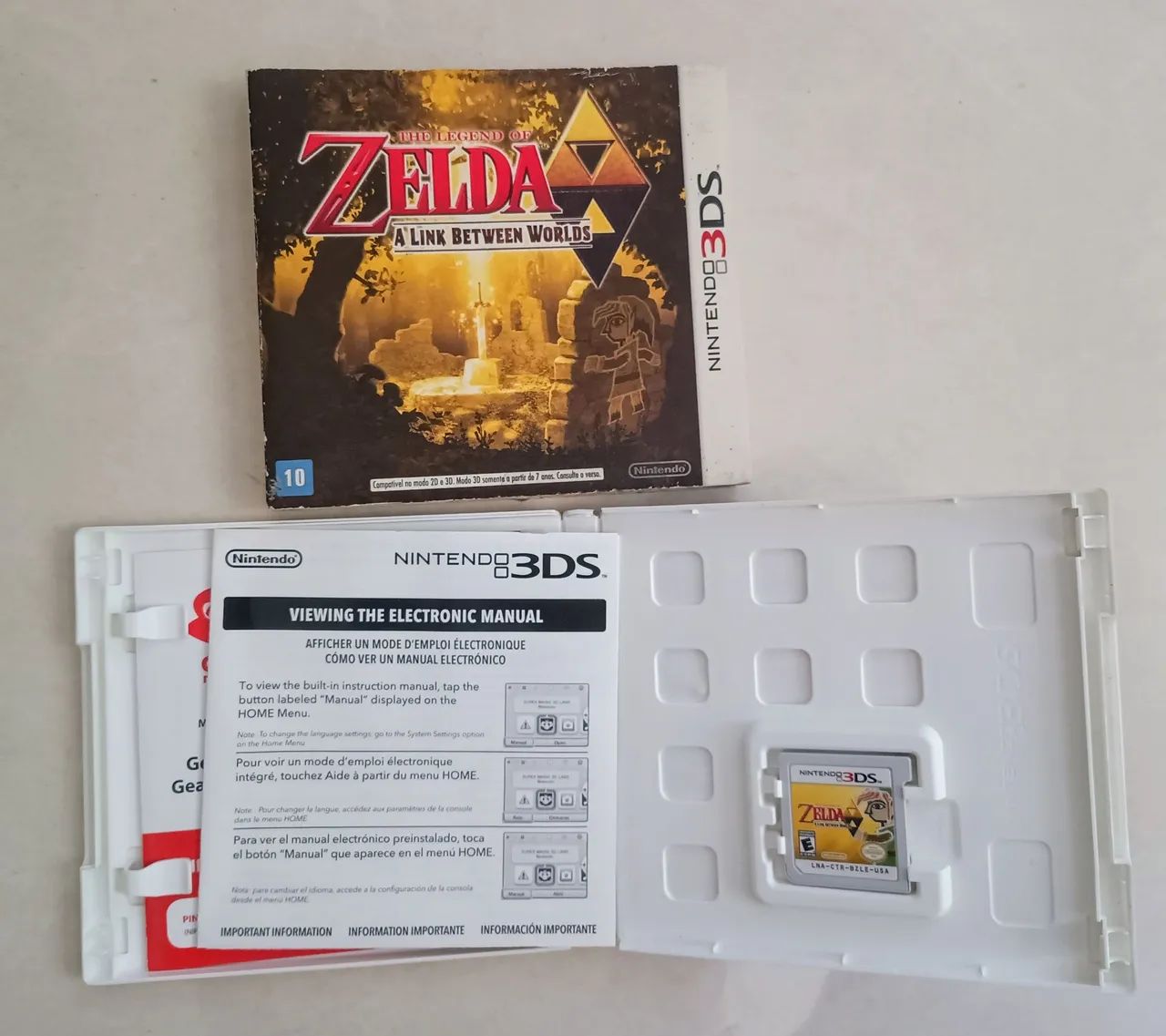 The Legend of Zelda: A Link Between Worlds - Nintendo 3DS com Luva - Foto 2