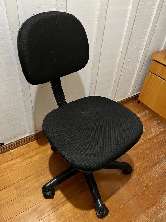 Cadeira de Escritório Giratória com Rodinhas