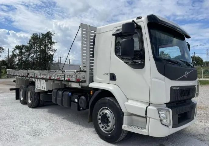 Volvo VM 270 Carroceria - Ano 2020