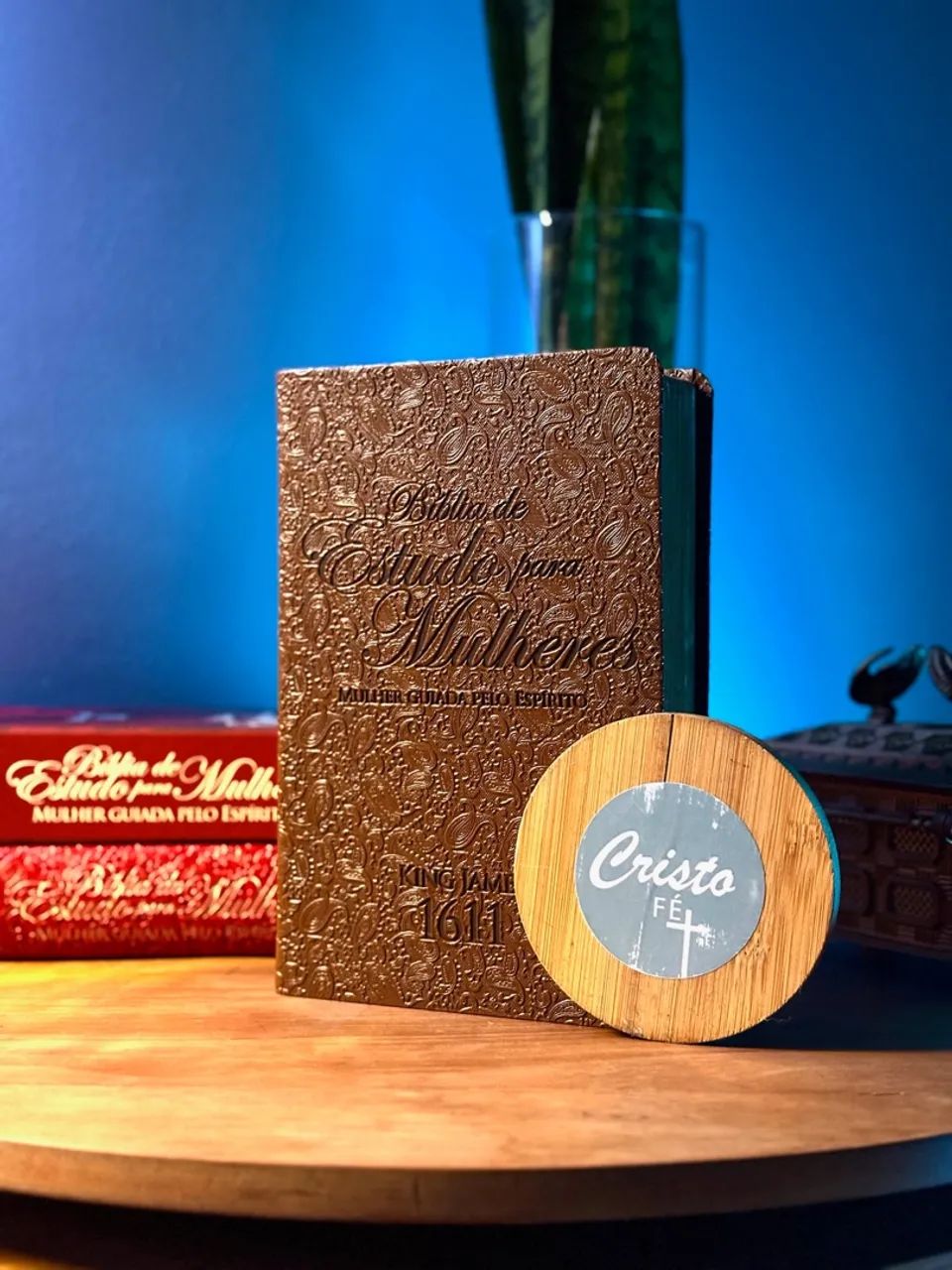 Bíblia de estudo para mulher 
