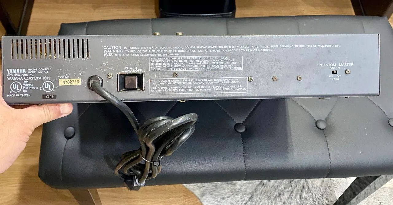 Mesa de som Yamaha MX 12/4 - Foto 3