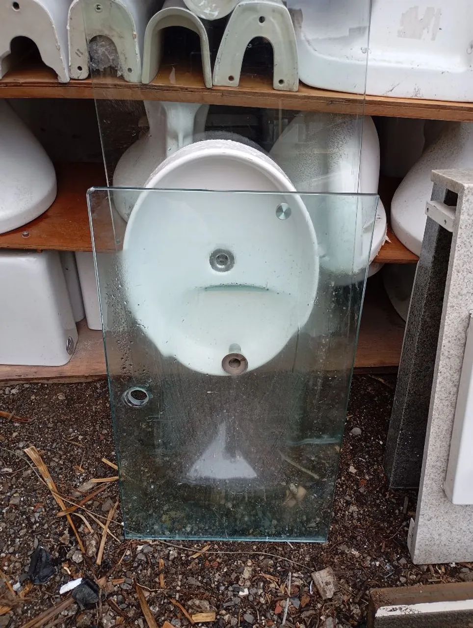 Cubas e Pias de Cerâmica e Outros Materiais - Foto 2