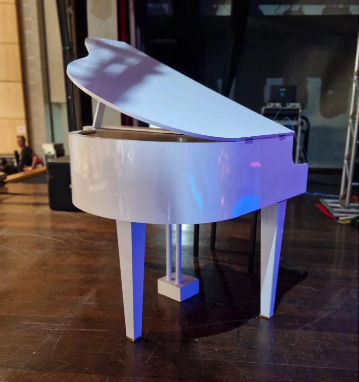Piano de Cauda Branco