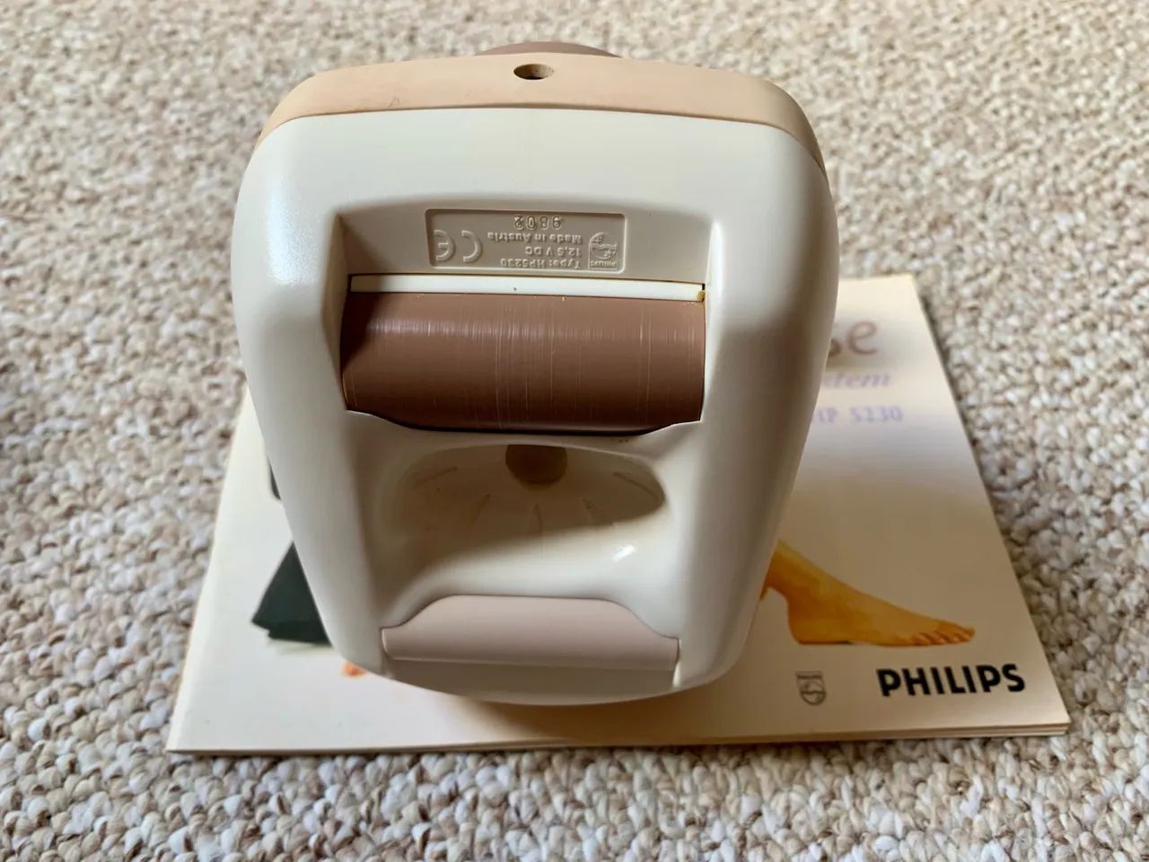 Cellese Philips modelo HP 5230  - Celulite. - Foto 5