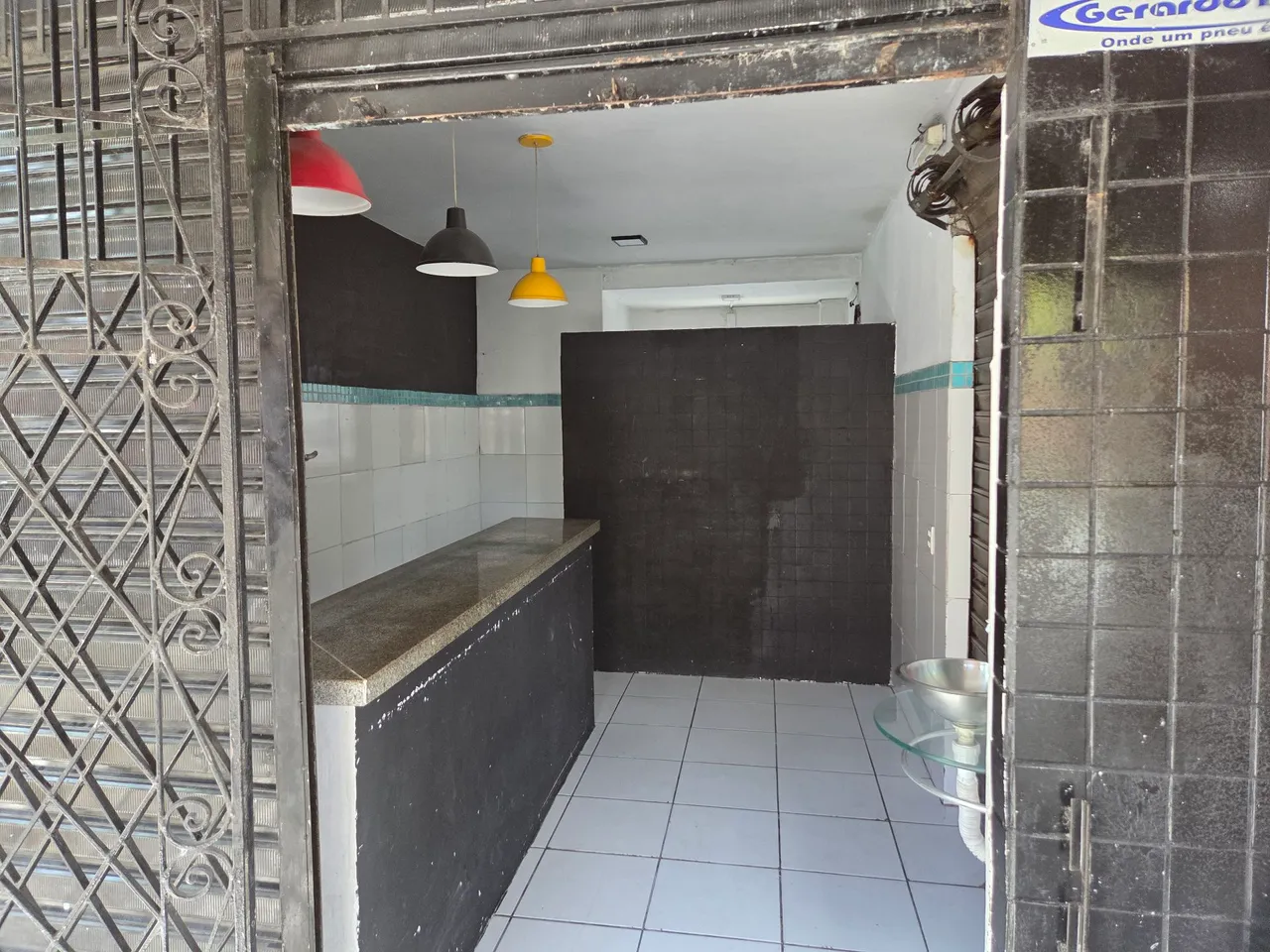 Loja esquina Montese 1.050,00