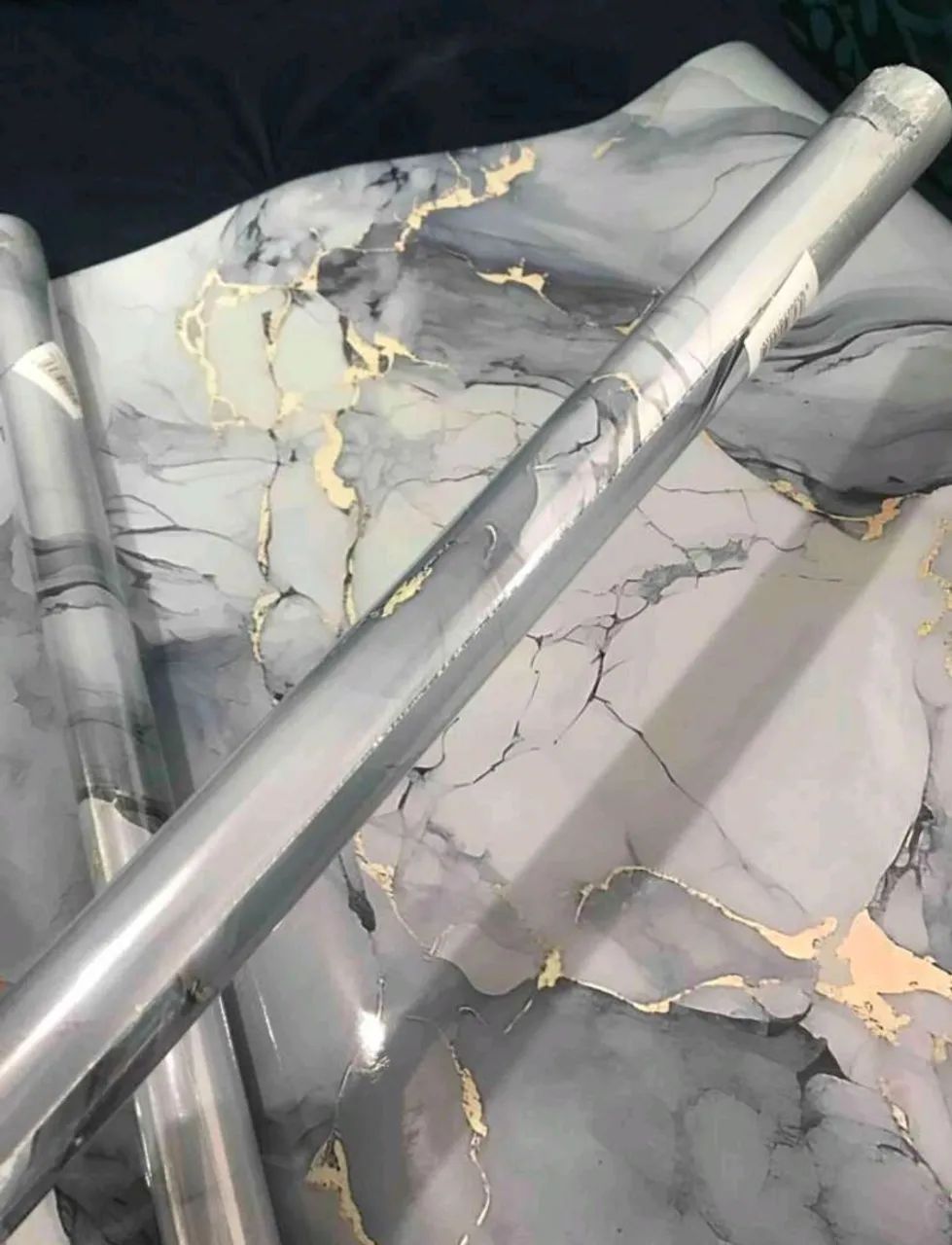 Papel de Parede Adesivo Mármore Azul Dourado  - Foto 5