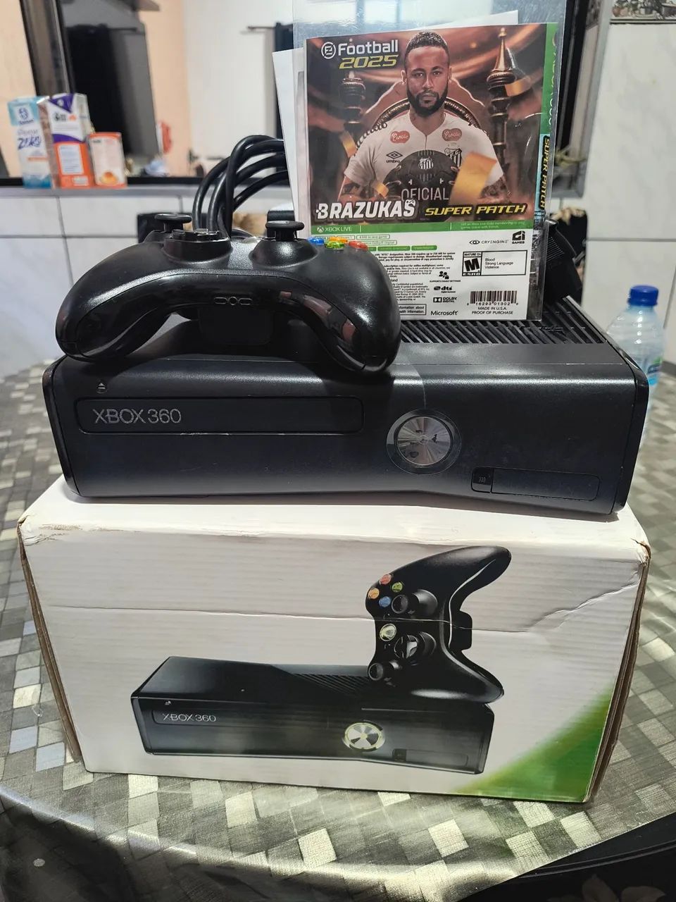 vendo Xbox 360 desbloqueado controle original cabo HDMI acompanha 7 jogos  em ótimo estado - Foto 2