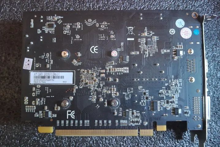 Placa de vídeo AMD Dex Radeon R7 200 Series R7 240 PV-04A 2GB - Foto 2