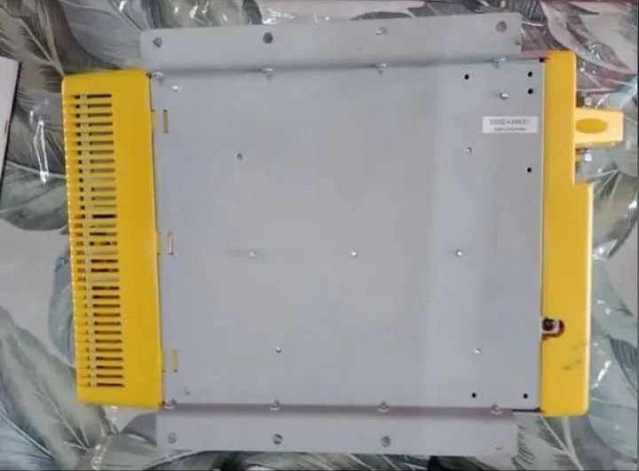 Inversor de Onda Senoidal Xantrex 1000 Watts - Foto 4