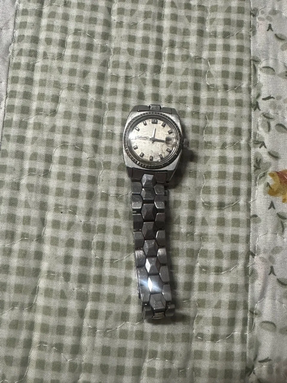 Relógio feminino antigo automático