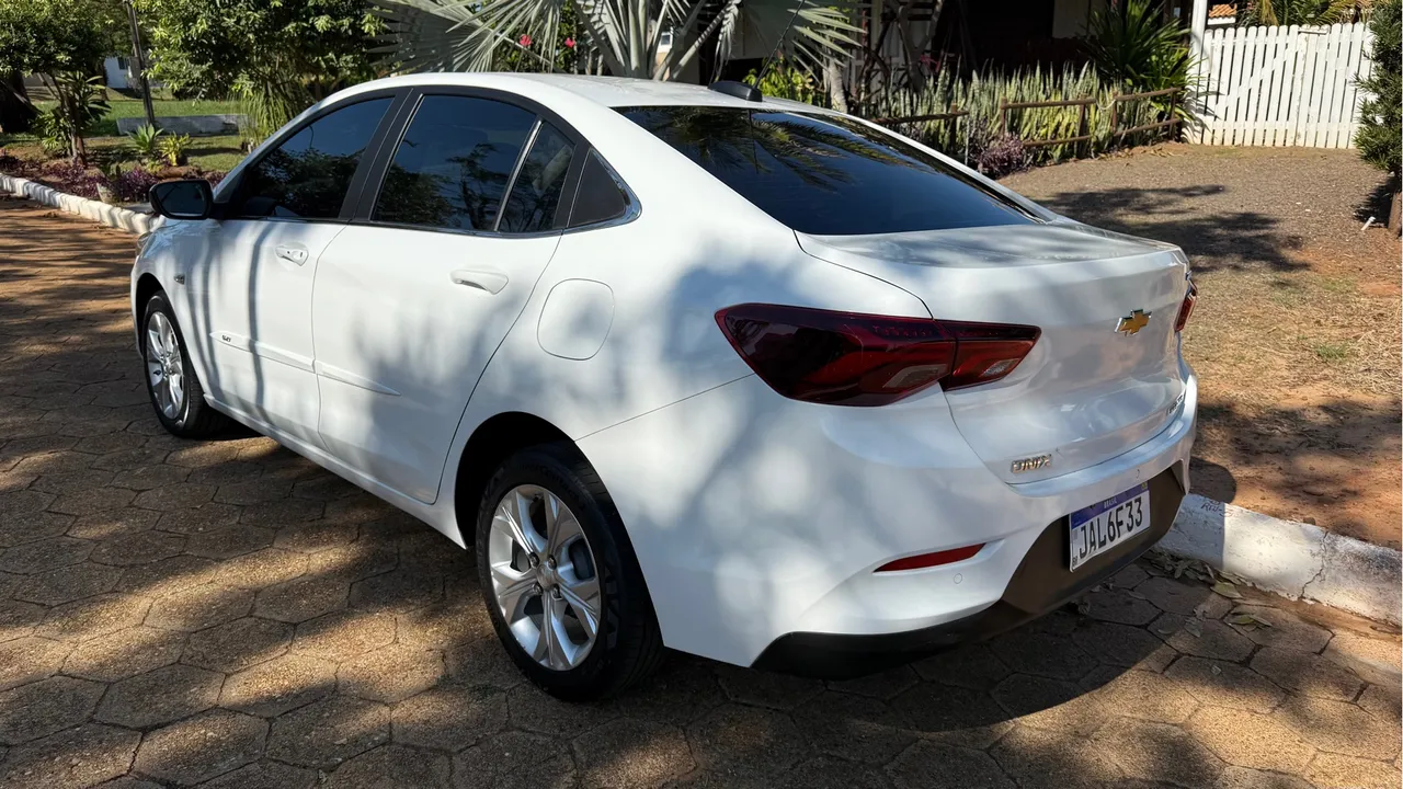 Ônix Sedan Premier 1.0 Turbo