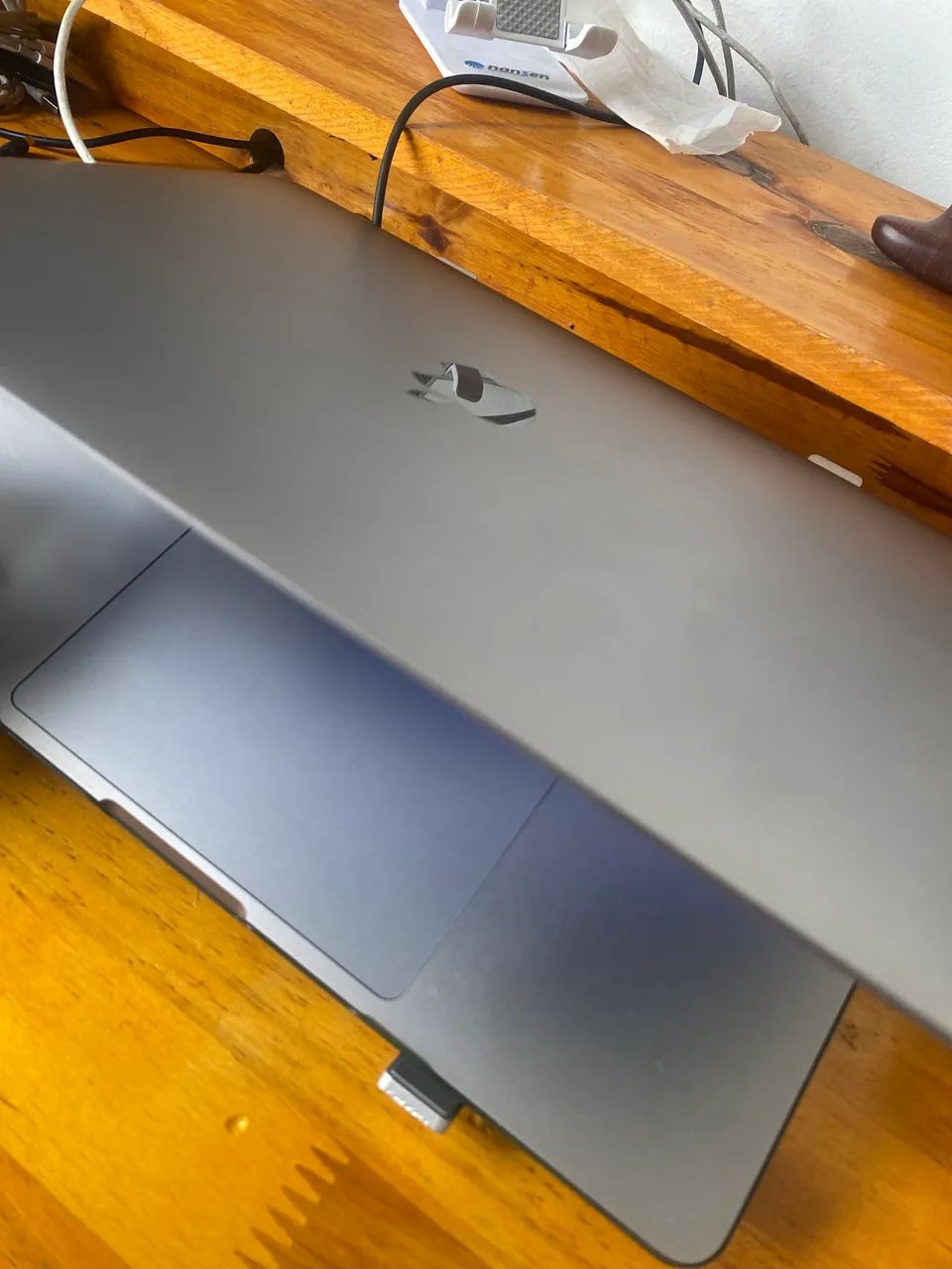 MacBook Pro 2020 M1, メモリ8GB, ストレージ256GB Apple MacBook Pro (13 polegadas, 2020, Chip M1, 256 GB de SSD
