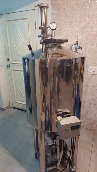 Fermentador autorefrigerado para cerveja 150L - Foto 3