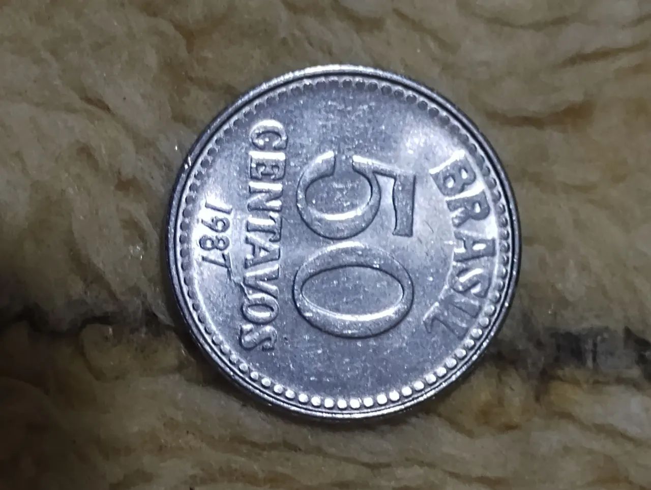 Moedas Antigas e Ficha de Telefone  - Foto 4