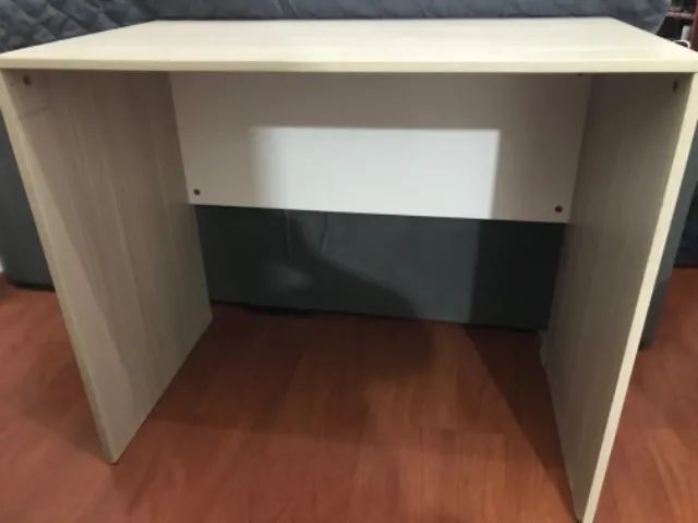 Escrivaninha pouco usada - Foto 3