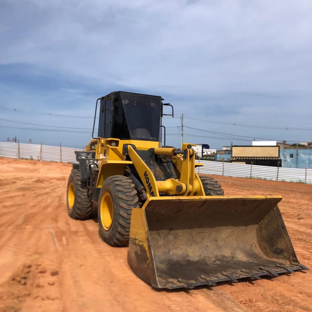 Vendo pá carregadeira  - Foto 3