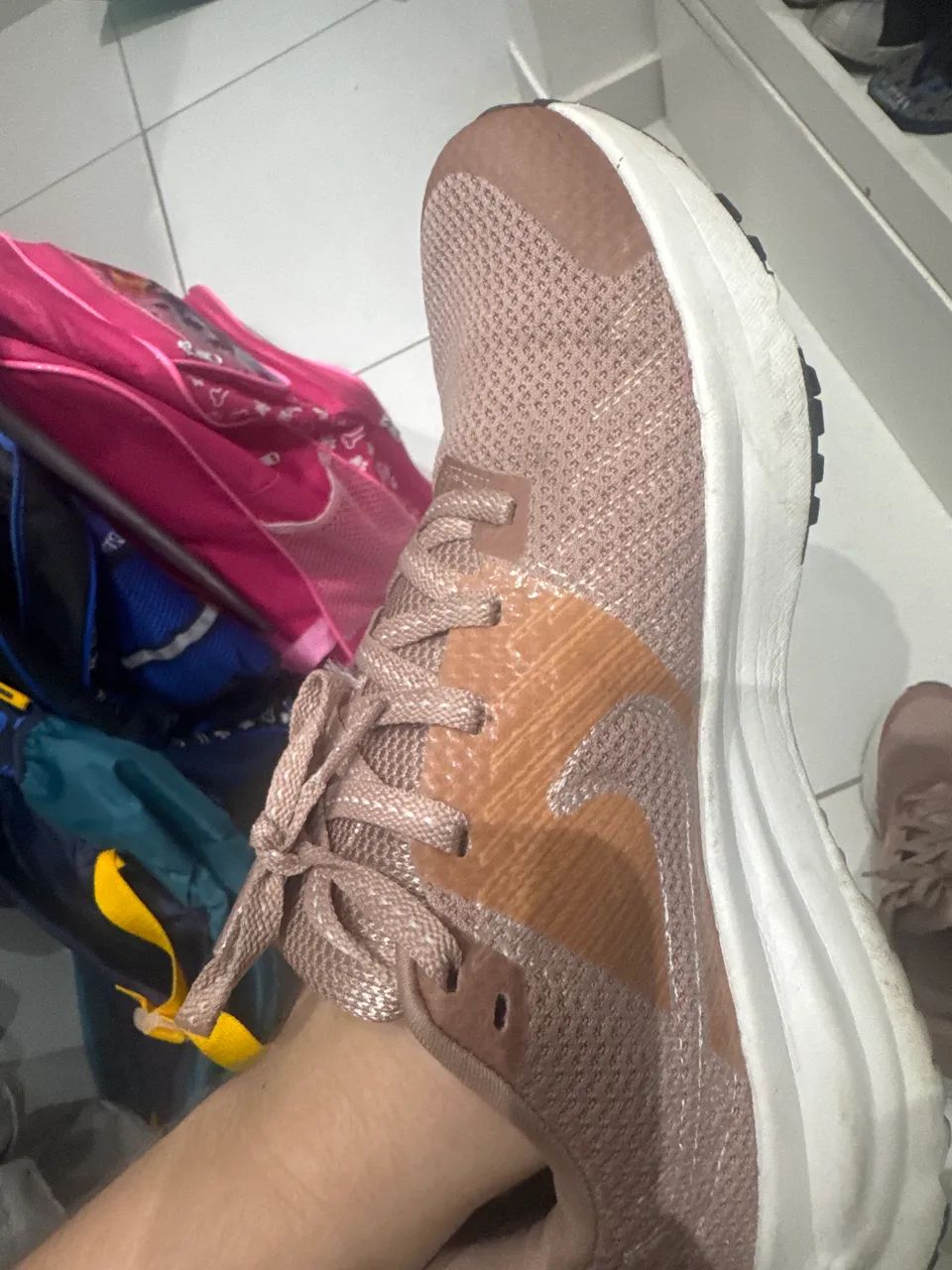 Tênis Nike rosa 