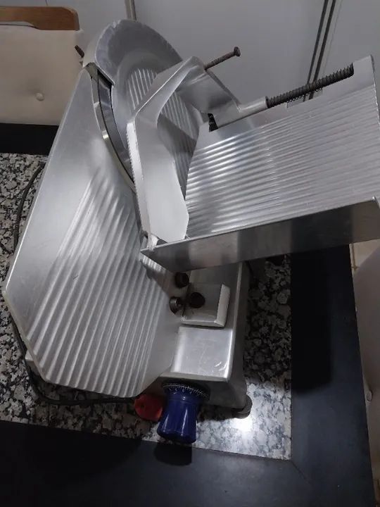 Cortador de frios gural