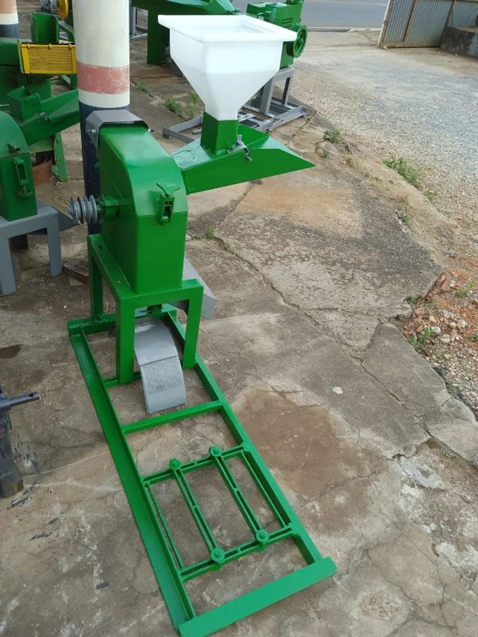 Desintegrador Itapirense com base, reformado - Foto 3