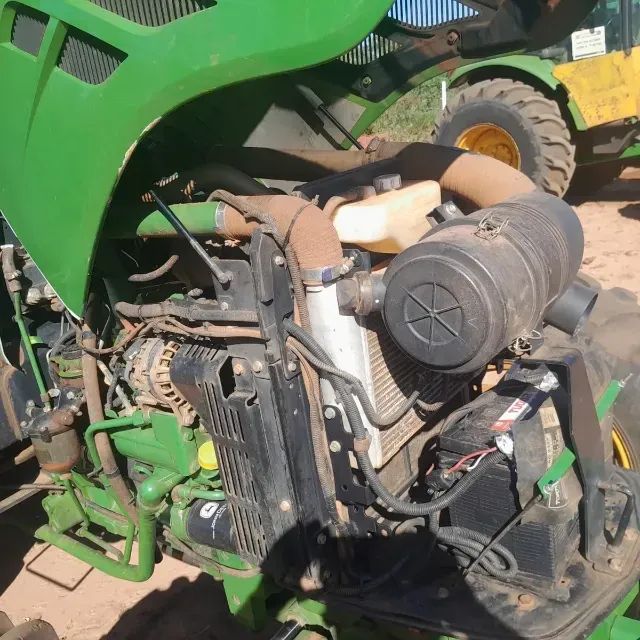 Trator John  Deere  2023  - Foto 2