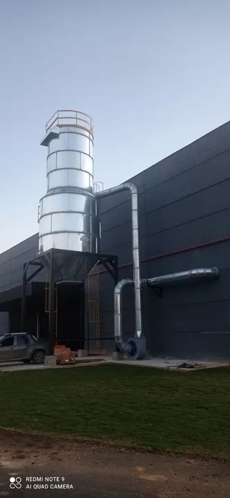 Sistema de exaustão completo.