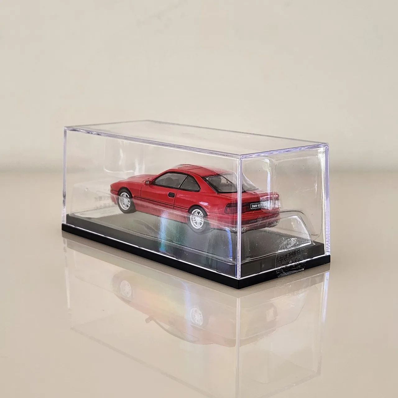Bmw 850 Csi Shadow Dct 1:64 - Foto 4