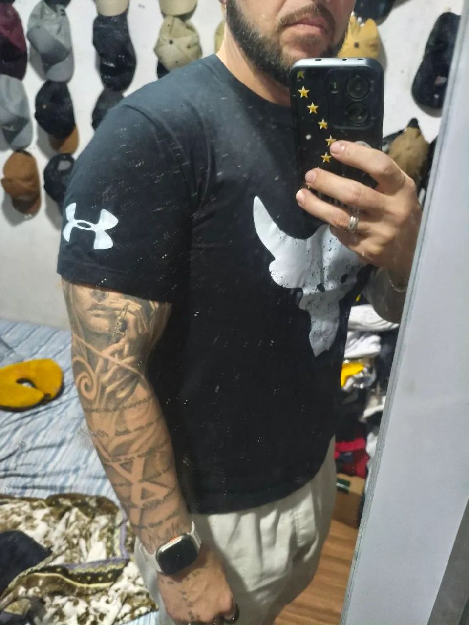 Camisa Under Armour preta tamanho M  - Foto 4