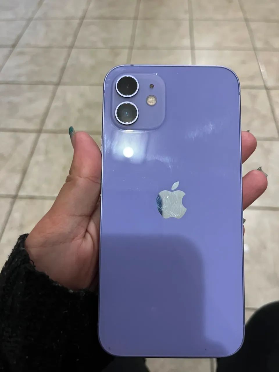 Vendo iPhone 12 lilás de 128gb - Foto 5