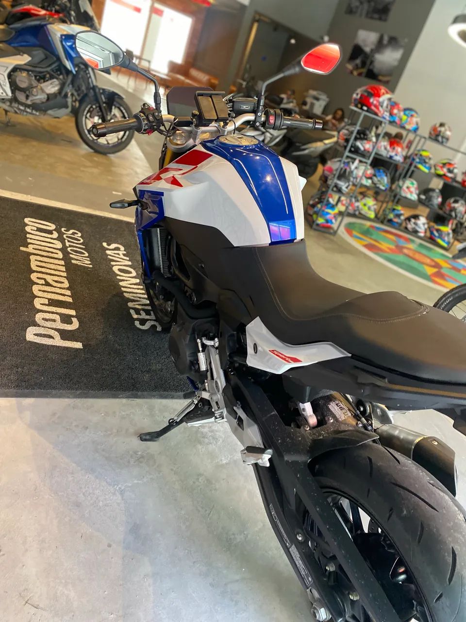 BMW F 900 Plus  - Foto 5